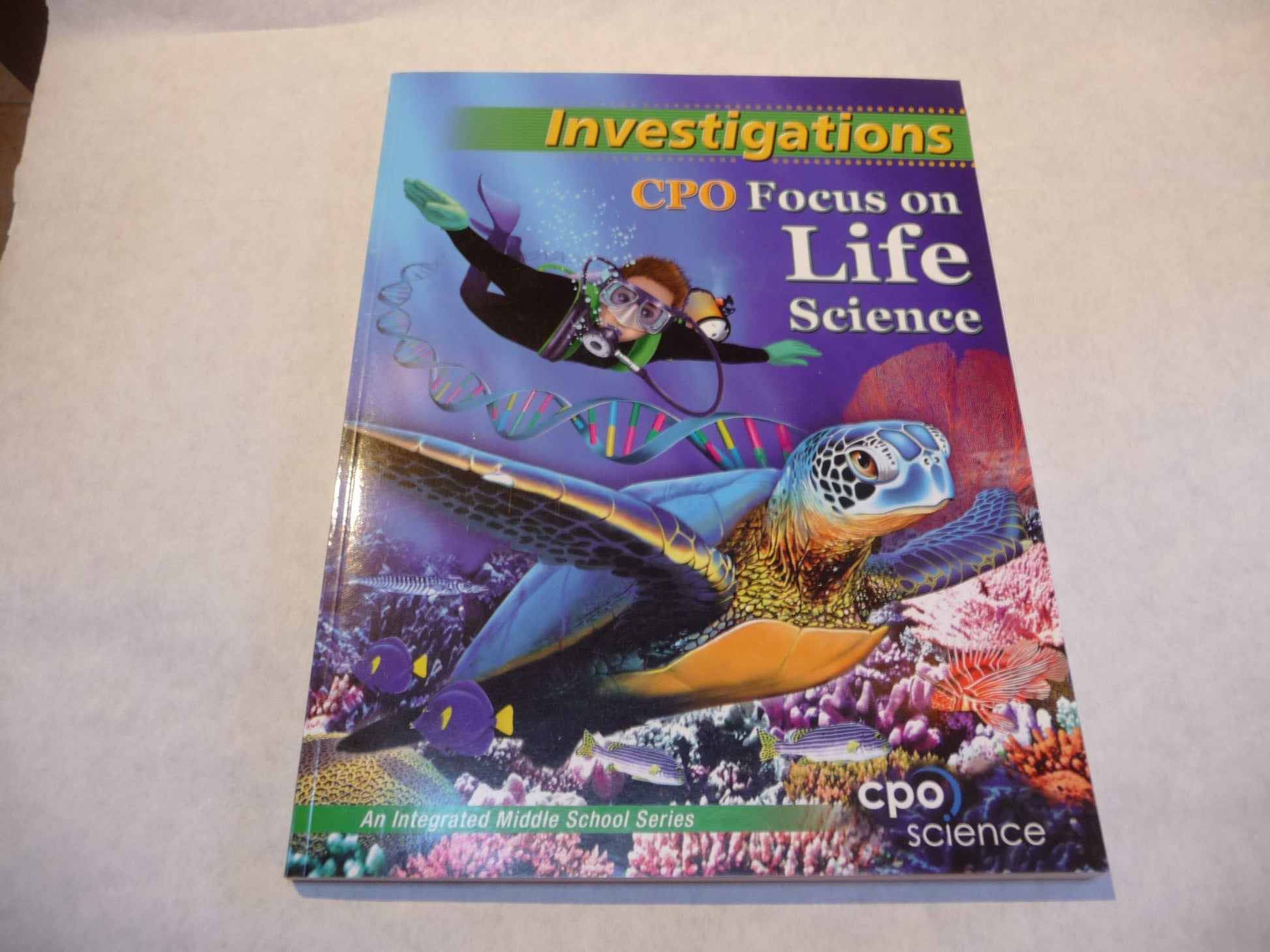Investigations CPO Focus on Life Science [Paperback] Scott Eddleman, Mary Jo Carabatsos, Erik Benton, Kristen Dolcimasolo, Tom Hsu