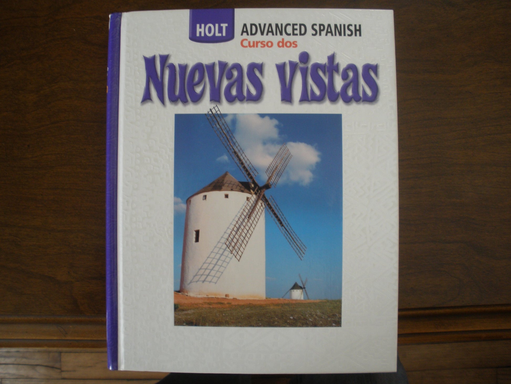 Nuevas Vistas: Curso Dos (Spanish Edition)