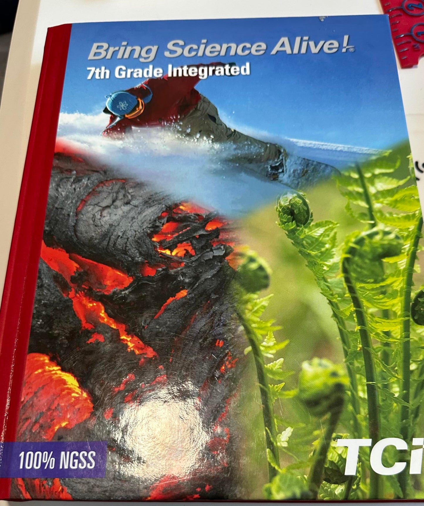 Bring Science Alive! 7th Grade Integrated Science Textbook, 100% NGSS [Textbook Binding] Sarah Martin